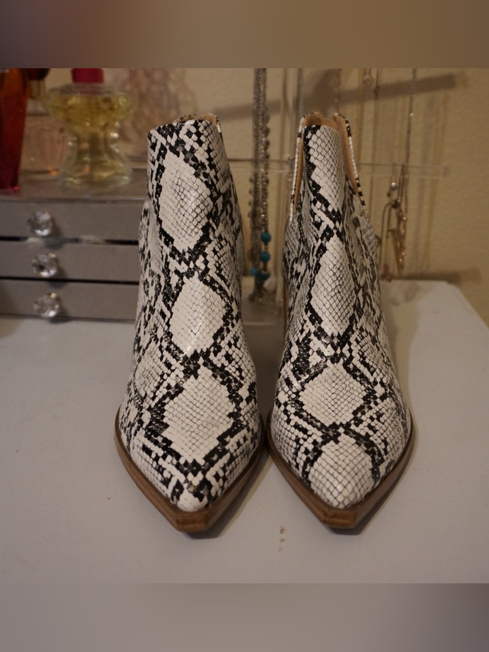 Amazon White & Black Snake-Print Pointed Ankle Booties
